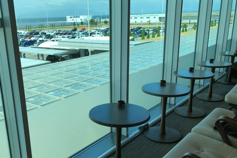 徳島阿波おどり空港 エンジェルラウンジへの案内