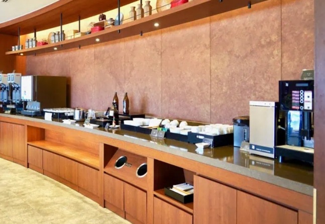 福岡空港サクララウンジ